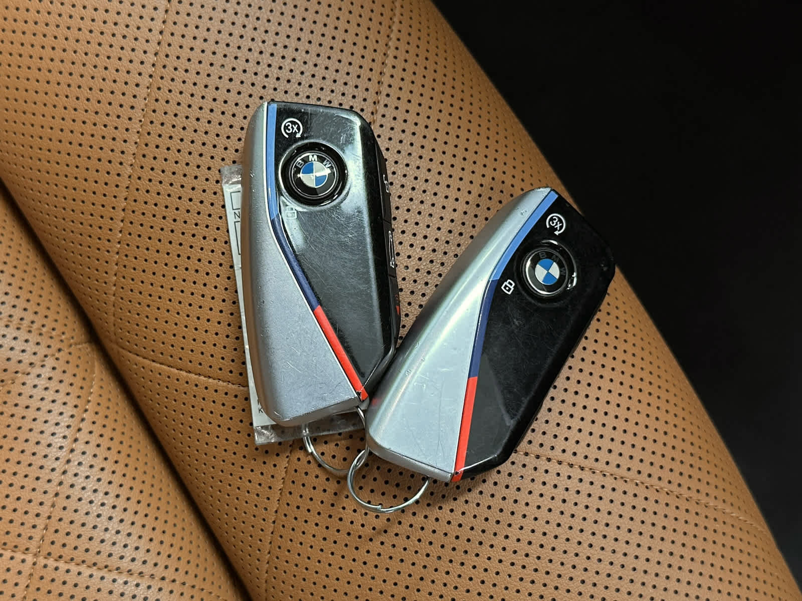 Used 2024 BMW X5 xDrive40i w/ Executive Package image 43