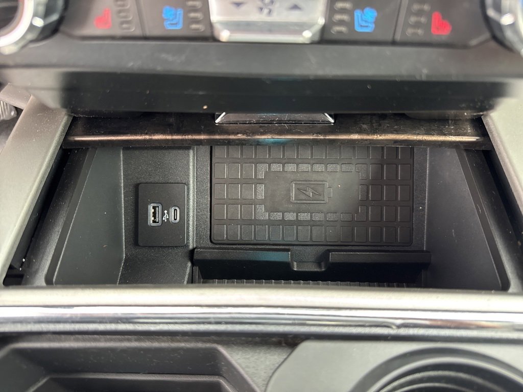 Used 2022 Ford F250 Lariat w/ Tremor Off-Road Package image 55