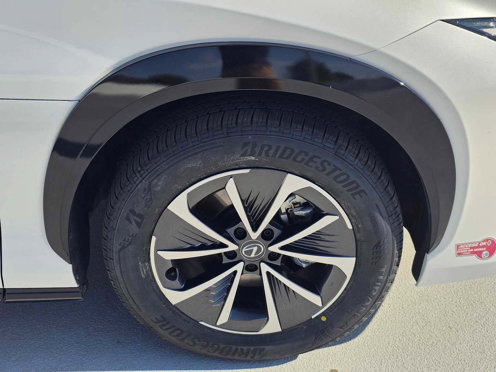 Certified 2024 Lexus RZ 450e Premium w/ Cold Area Package image 9