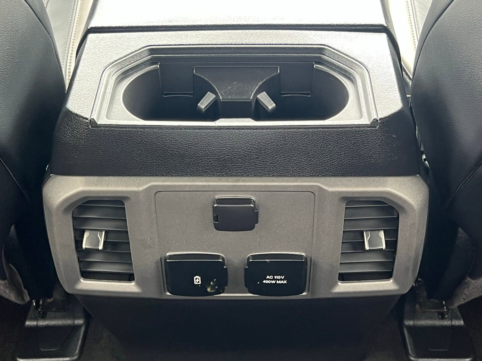 Used 2018 Ford F150 Raptor w/ Equipment Group 801A Mid image 19