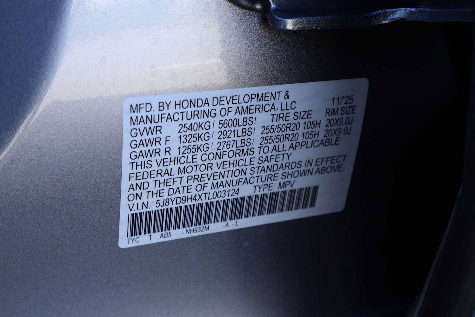Certified 2026 Acura MDX w/ Technology Package FWD image 21