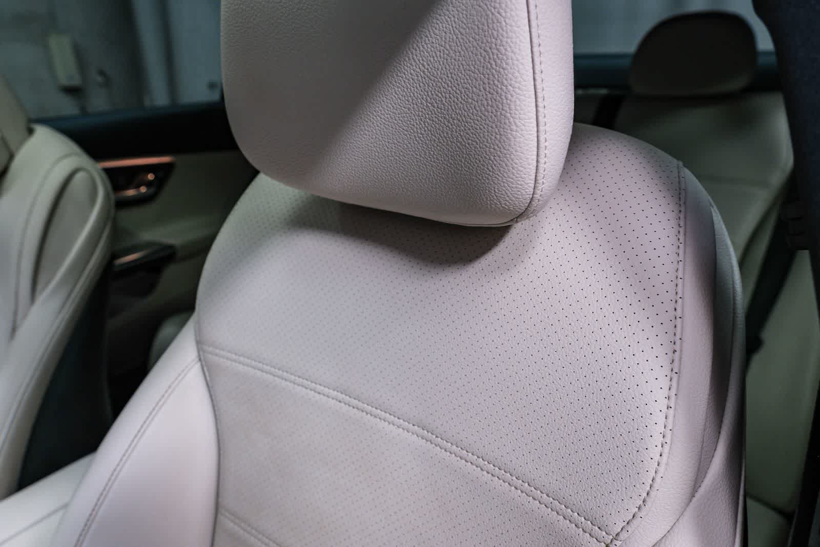 Certified 2023 Mercedes-Benz C 300 4MATIC Sedan image 25