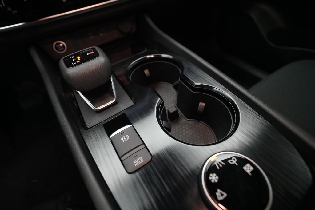 Certified 2023 Nissan Rogue S image 15