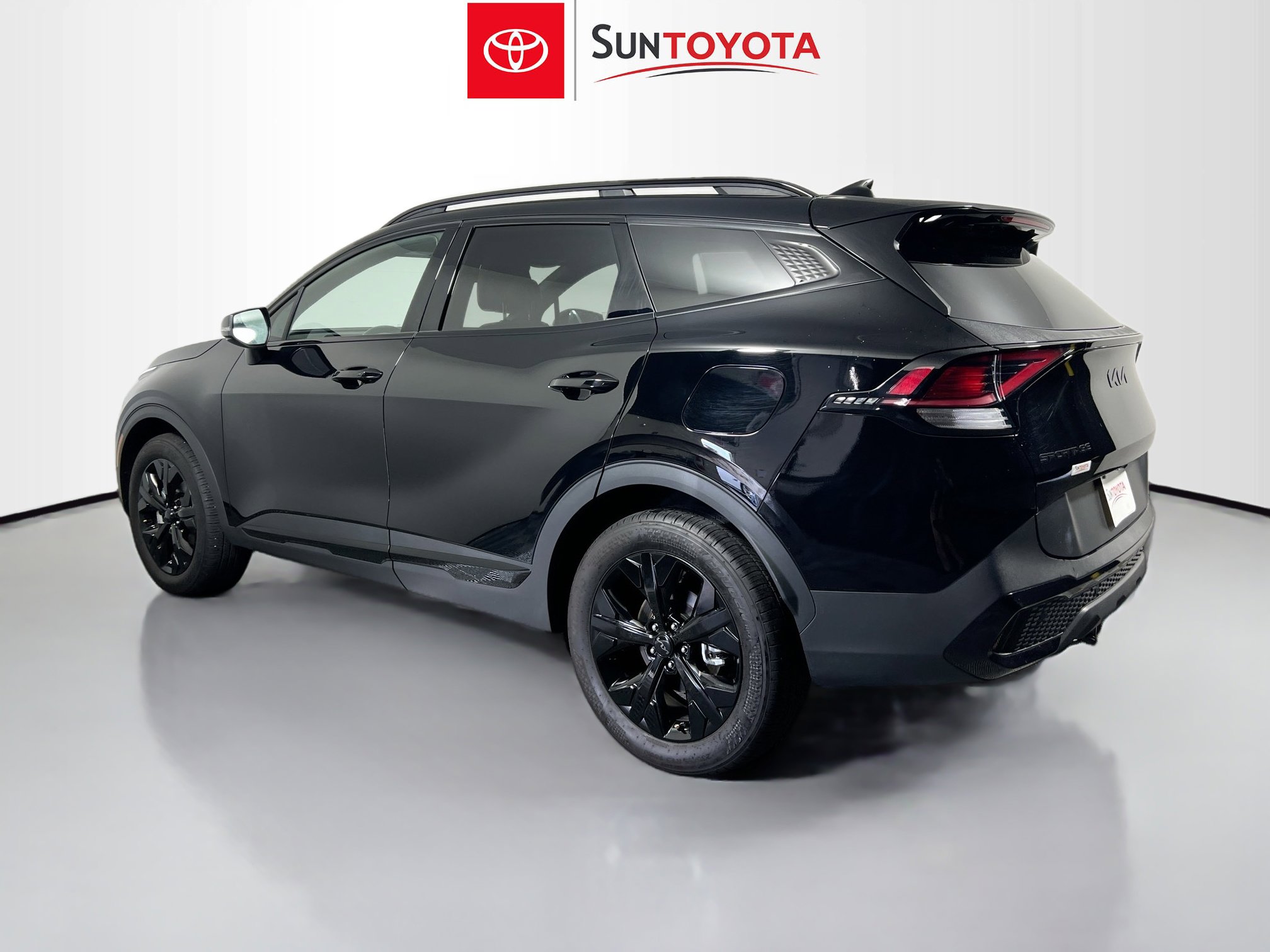 Used 2025 Kia Sportage X-Line w/ Premium Package image 6