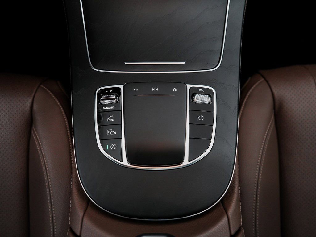 Used 2022 Mercedes-Benz E 450 4MATIC Sedan w/ Driver Assistance Package image 29