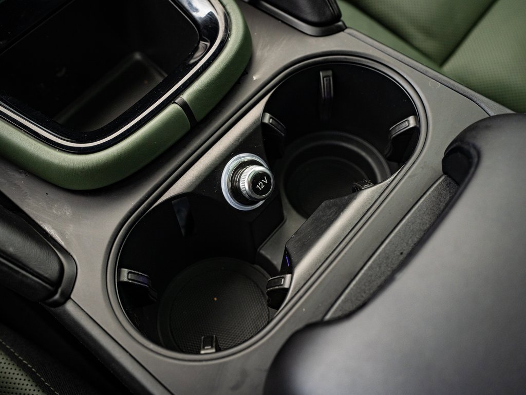 Used 2024 Porsche Cayenne image 30