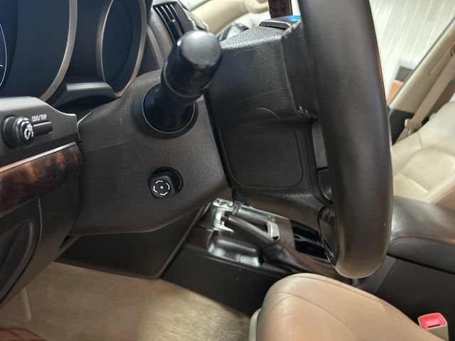 Used 2010 Toyota Land Cruiser AWD/4WD image 18