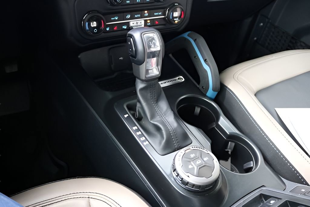 Used 2024 Ford Bronco Wildtrak image 27