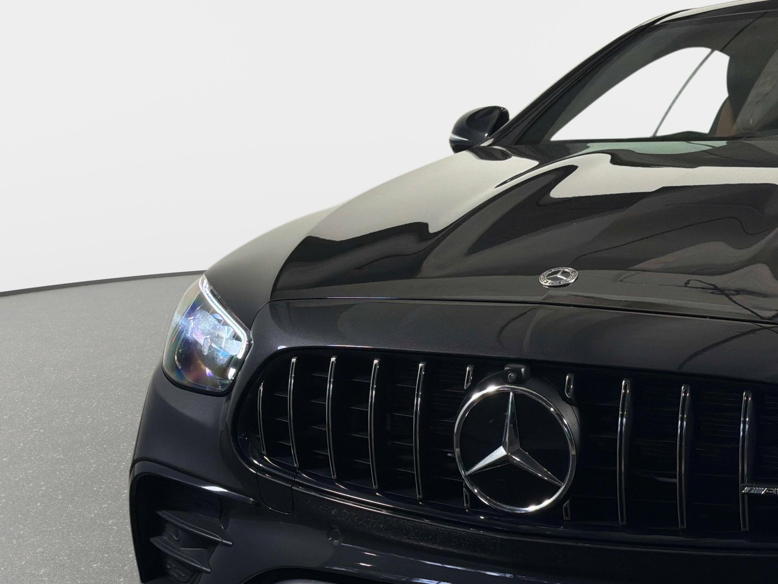 Used 2023 Mercedes-Benz E 53 AMG 4MATIC Coupe w/ Warmth & Comfort Package image 11