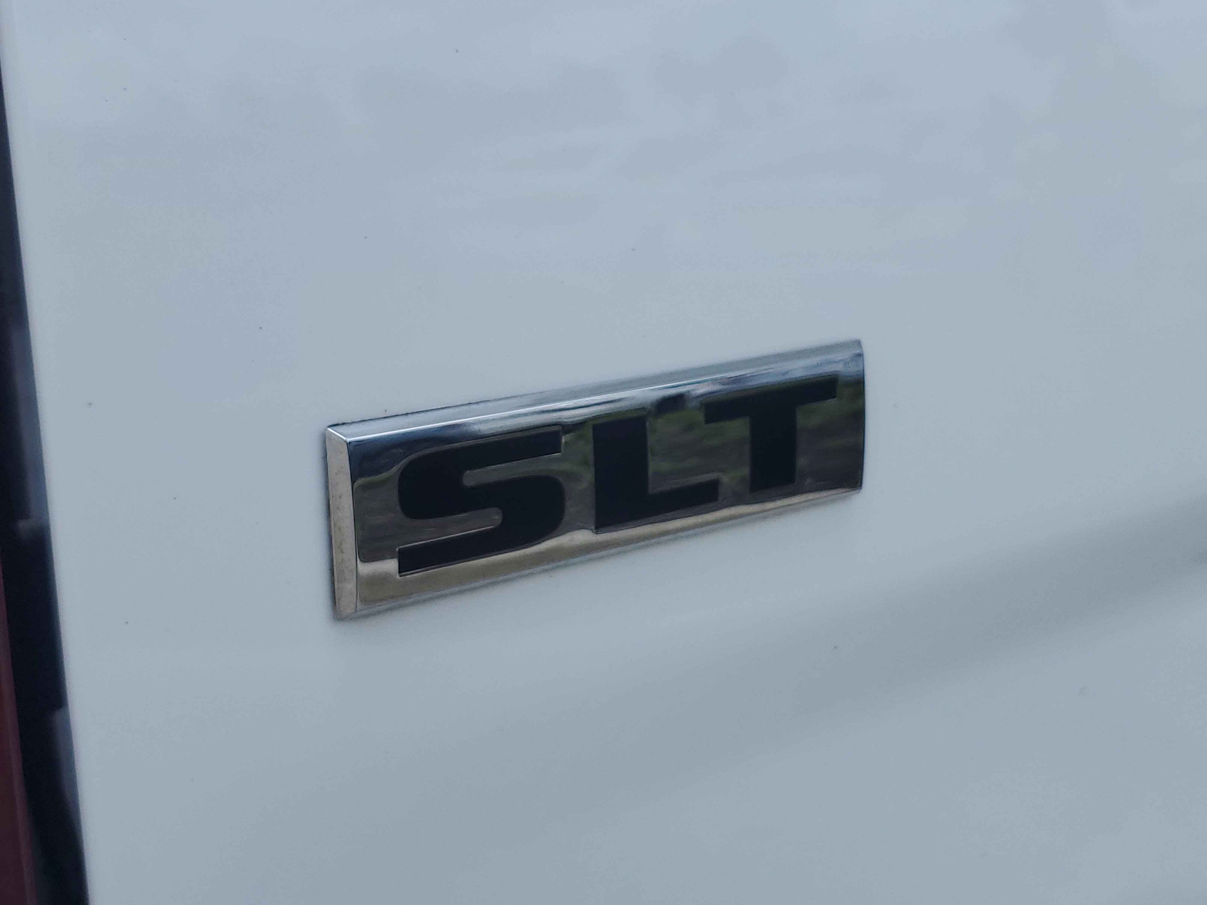 Used 2023 RAM 1500 Classic SLT w/ Trailer & Traction Group image 13