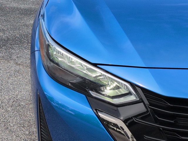 Certified 2024 Nissan Sentra SR FWD image 10
