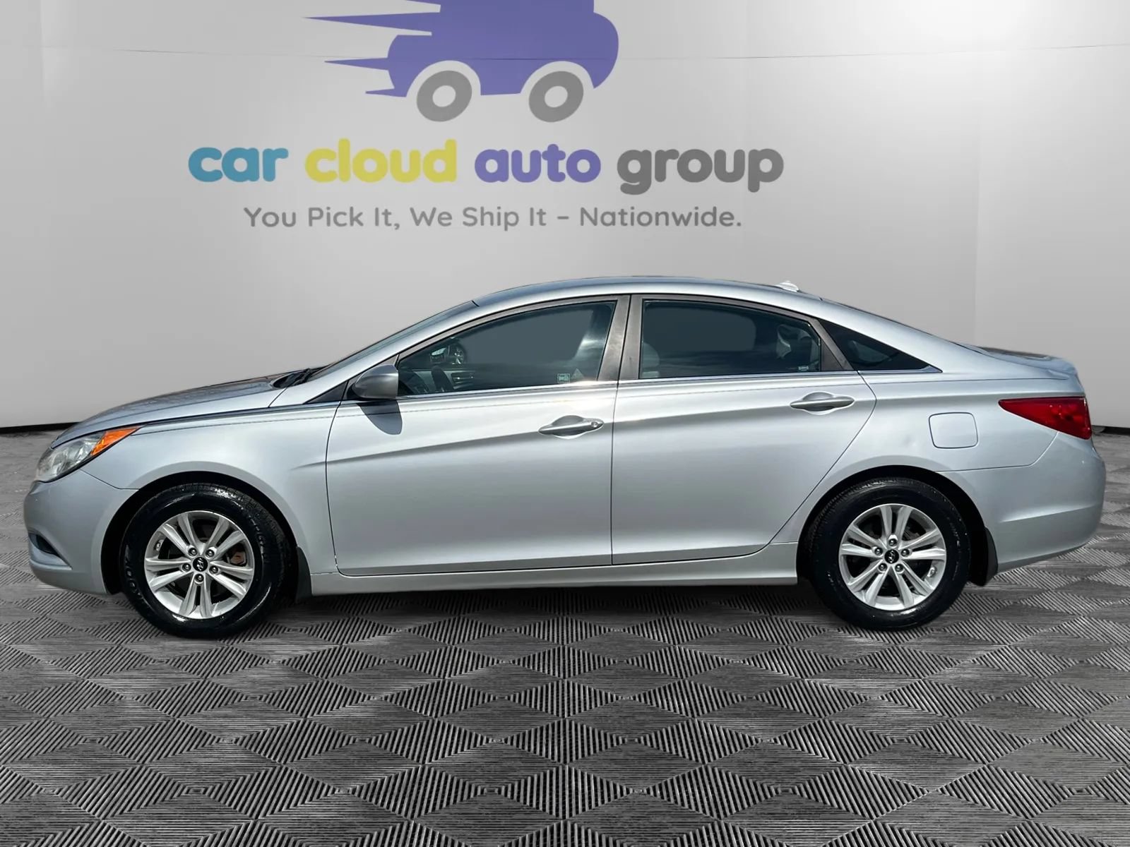 Used 2012 Hyundai Sonata GLS w/ Popular Equipment Pkg FWD image 2