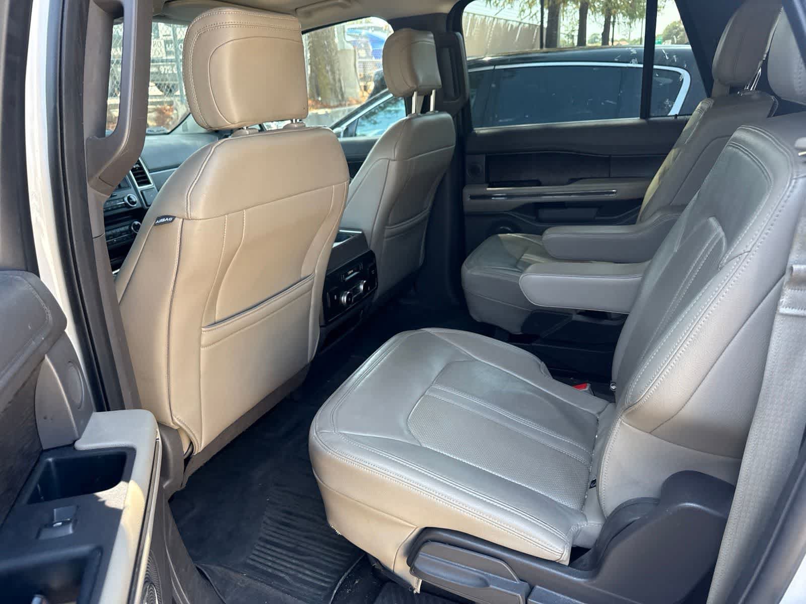 Used 2018 Ford Expedition Max Limited w/ Equipment Group 301A RWD image 9