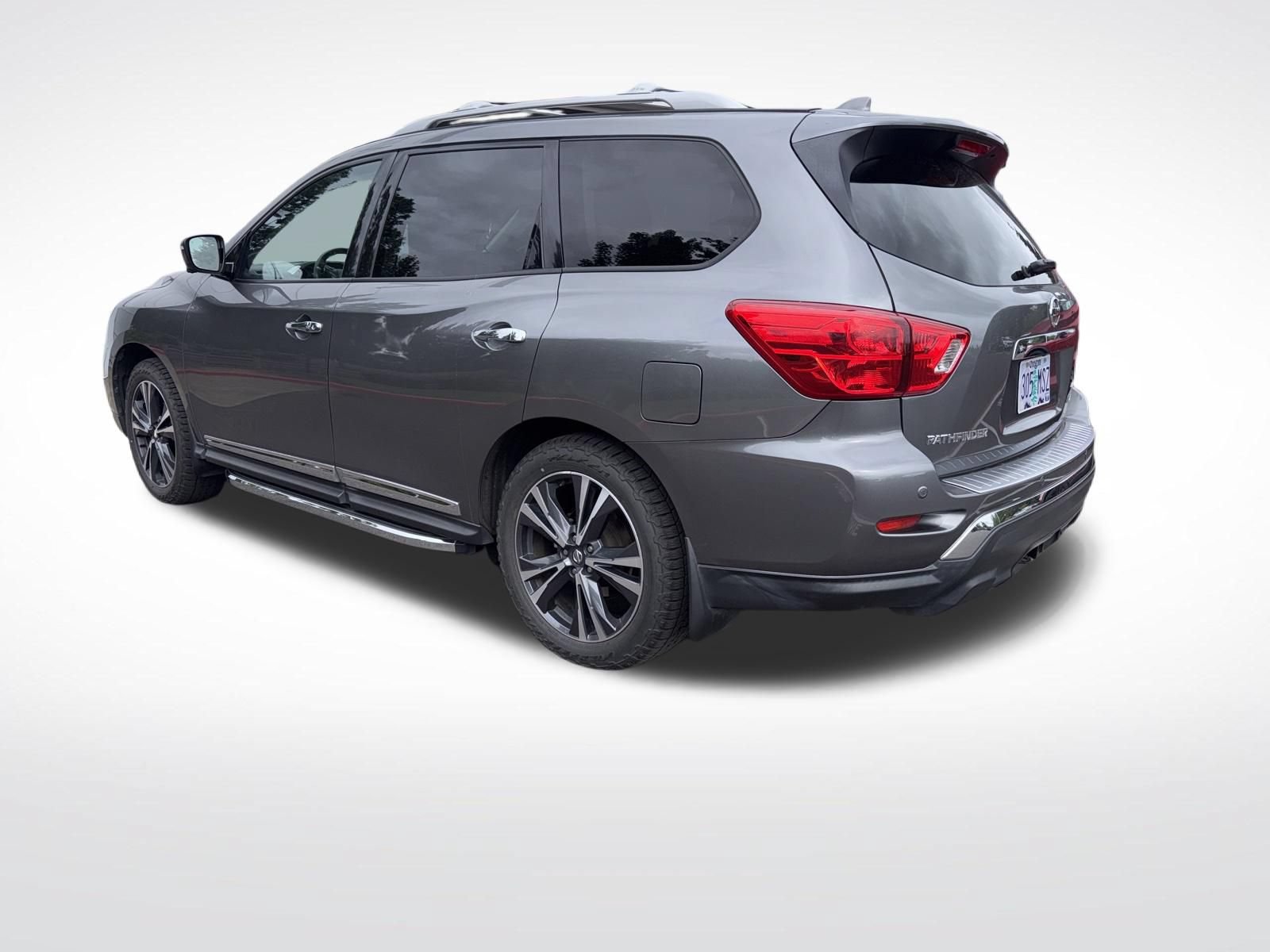 Used 2020 Nissan Pathfinder Platinum w/ Cargo Package AWD/4WD image 5