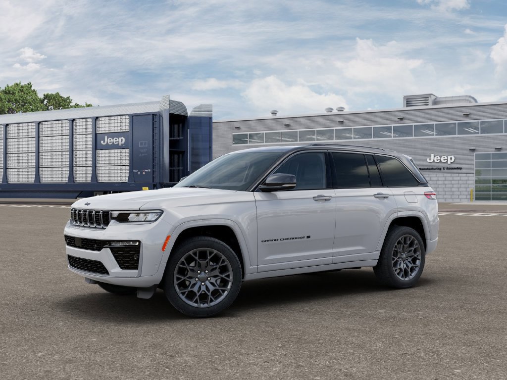 New 2026 Jeep Grand Cherokee Summit w/ Obsidian Package AWD/4WD image 2