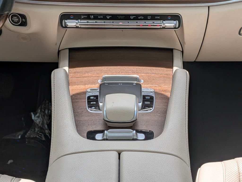 Used 2020 Mercedes-Benz GLS 450 4MATIC image 20
