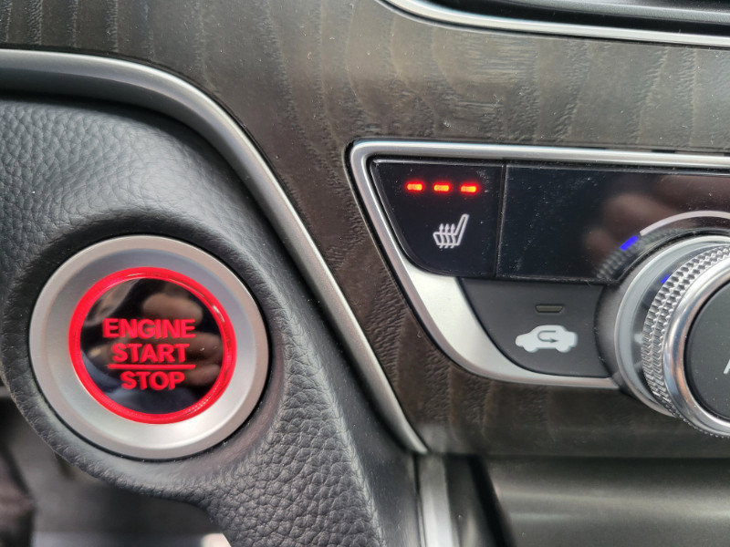 Used 2022 Honda Accord EX-L image 32