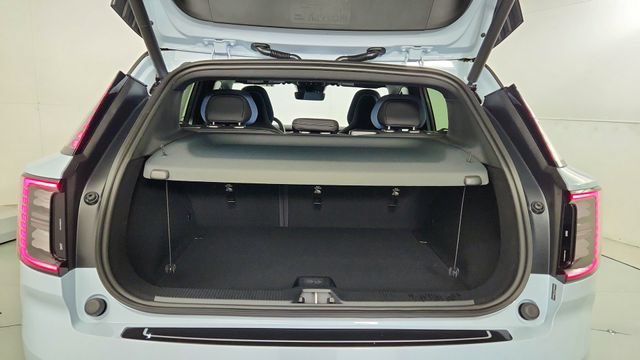 New 2026 Volvo EX30 Ultra w/ Protection Package AWD/4WD image 35