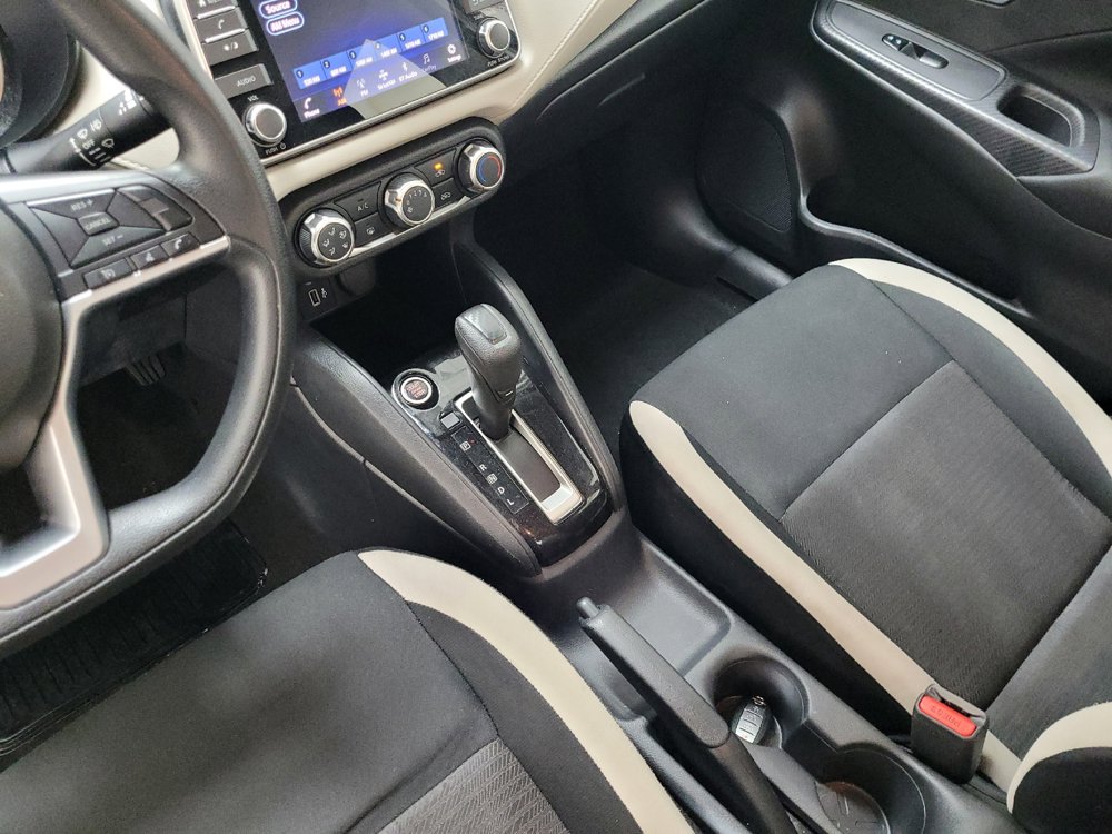 Used 2022 Nissan Versa SV FWD image 26