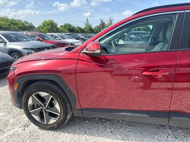 Used 2025 Hyundai Tucson SEL FWD image 10