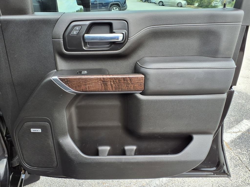 Used 2022 GMC Sierra 3500 Denali image 15