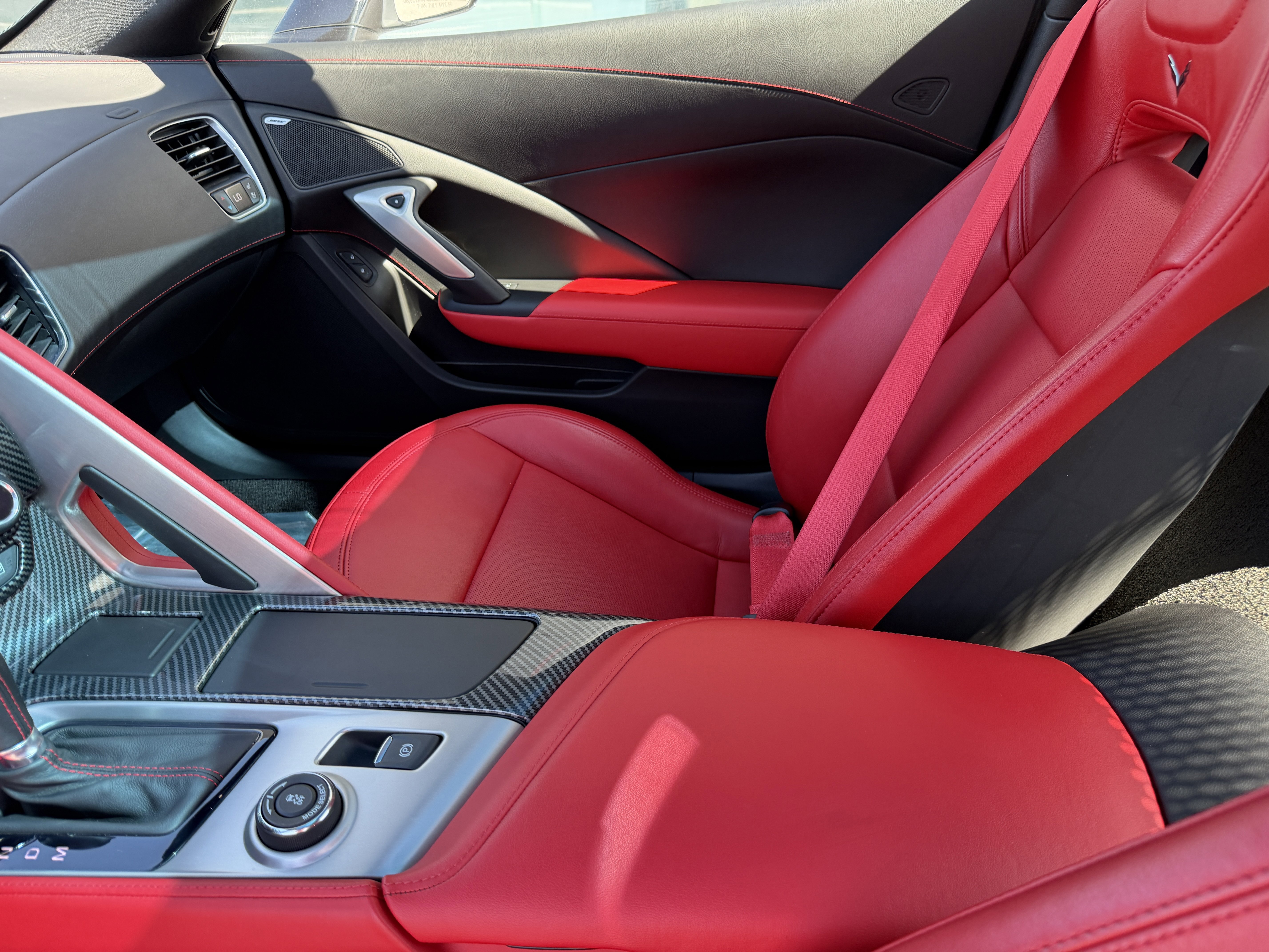 Used 2019 Chevrolet Corvette Z06 RWD image 18