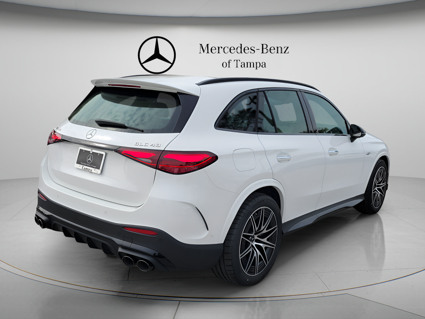 New 2026 Mercedes-Benz GLC 43 AMG 4MATIC image 4