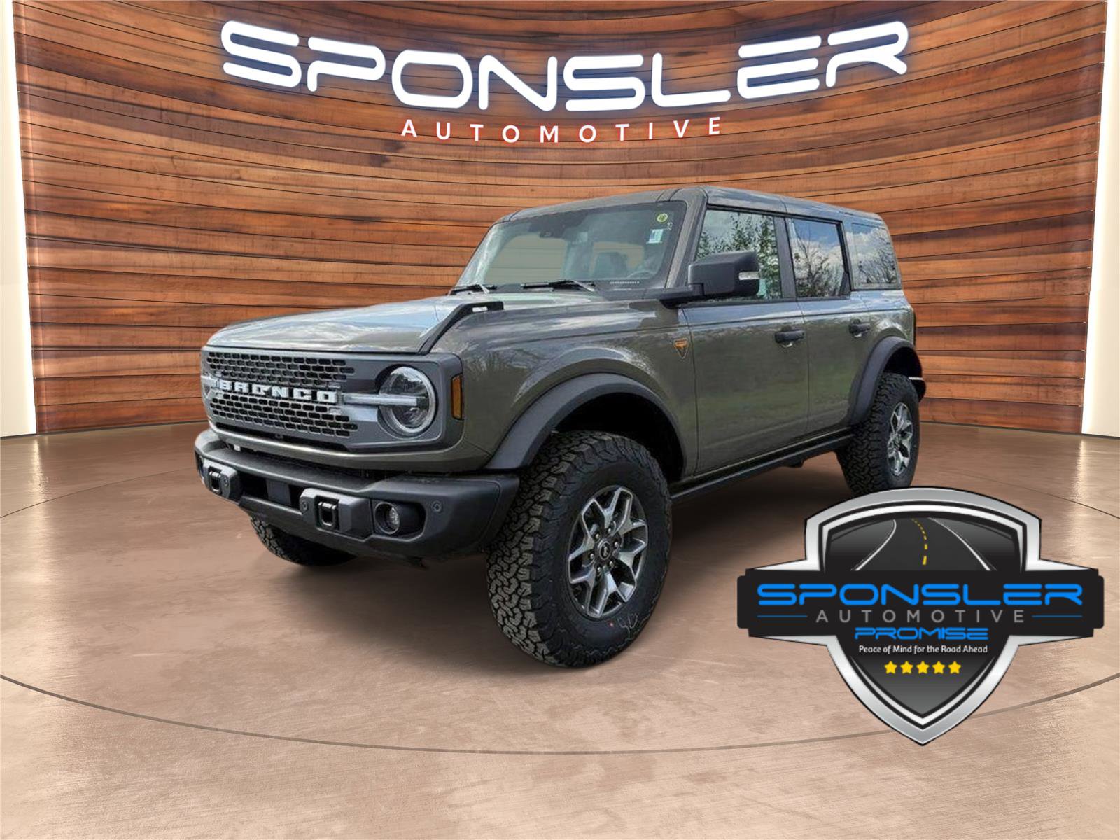 New 2025 Ford Bronco Badlands image 1