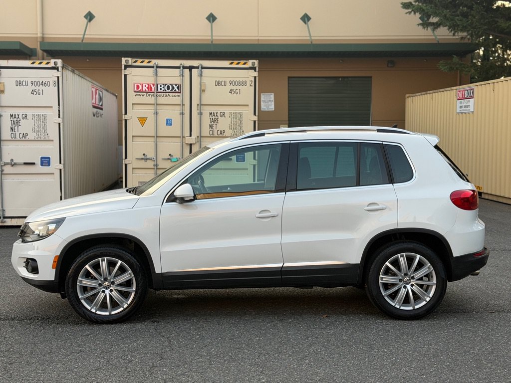Used 2016 Volkswagen Tiguan SE AWD/4WD image 9