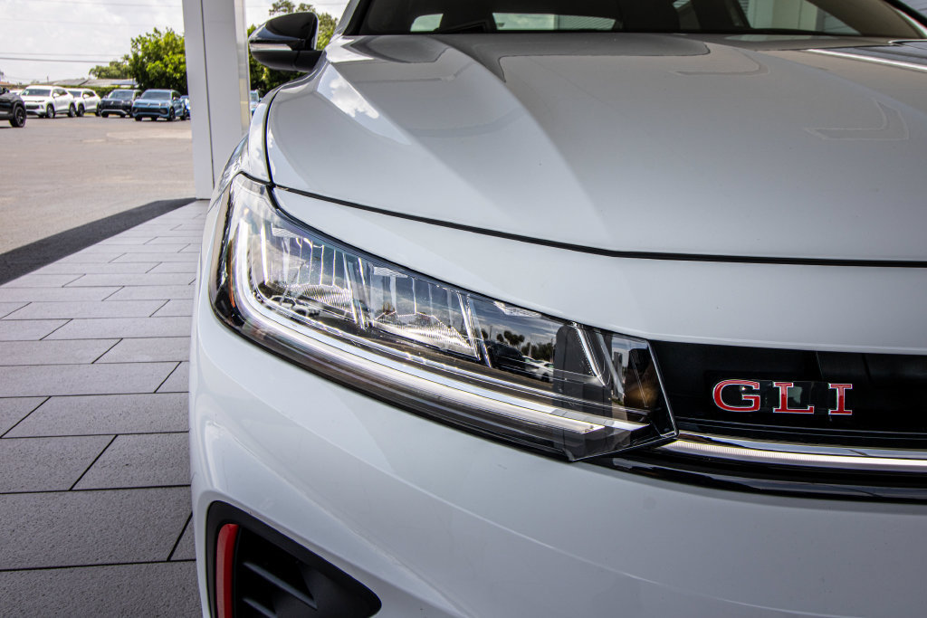New 2026 Volkswagen Jetta GLI Autobahn FWD image 6