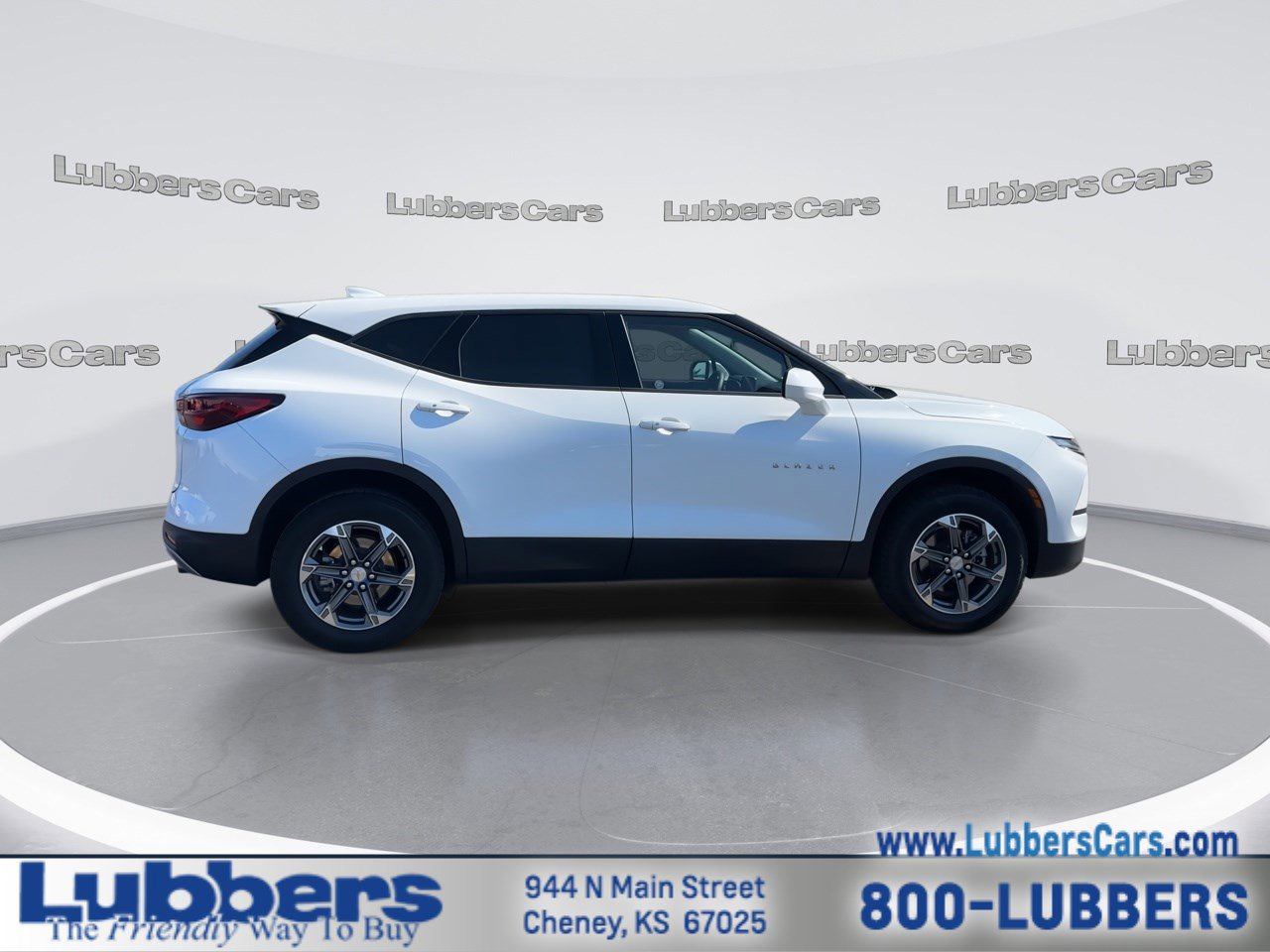 Used 2025 Chevrolet Blazer LT FWD image 9