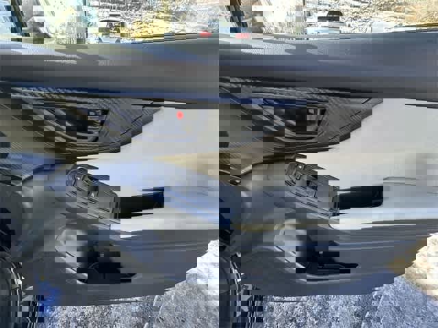 Used 2019 Subaru Impreza 2.0i w/ Eyesight image 19