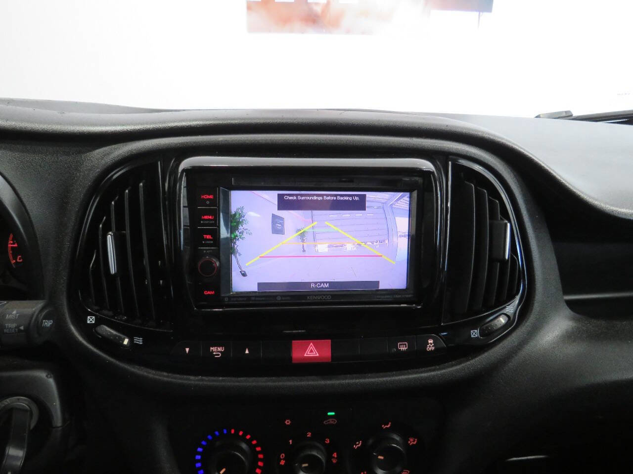 Used 2016 RAM ProMaster City Tradesman SLT image 21