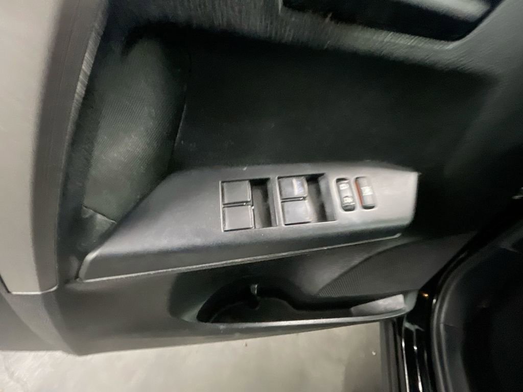 Used 2016 Toyota RAV4 LE image 20