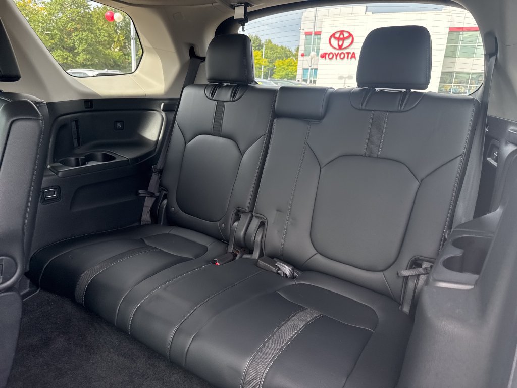Used 2023 Honda Pilot EX-L image 39