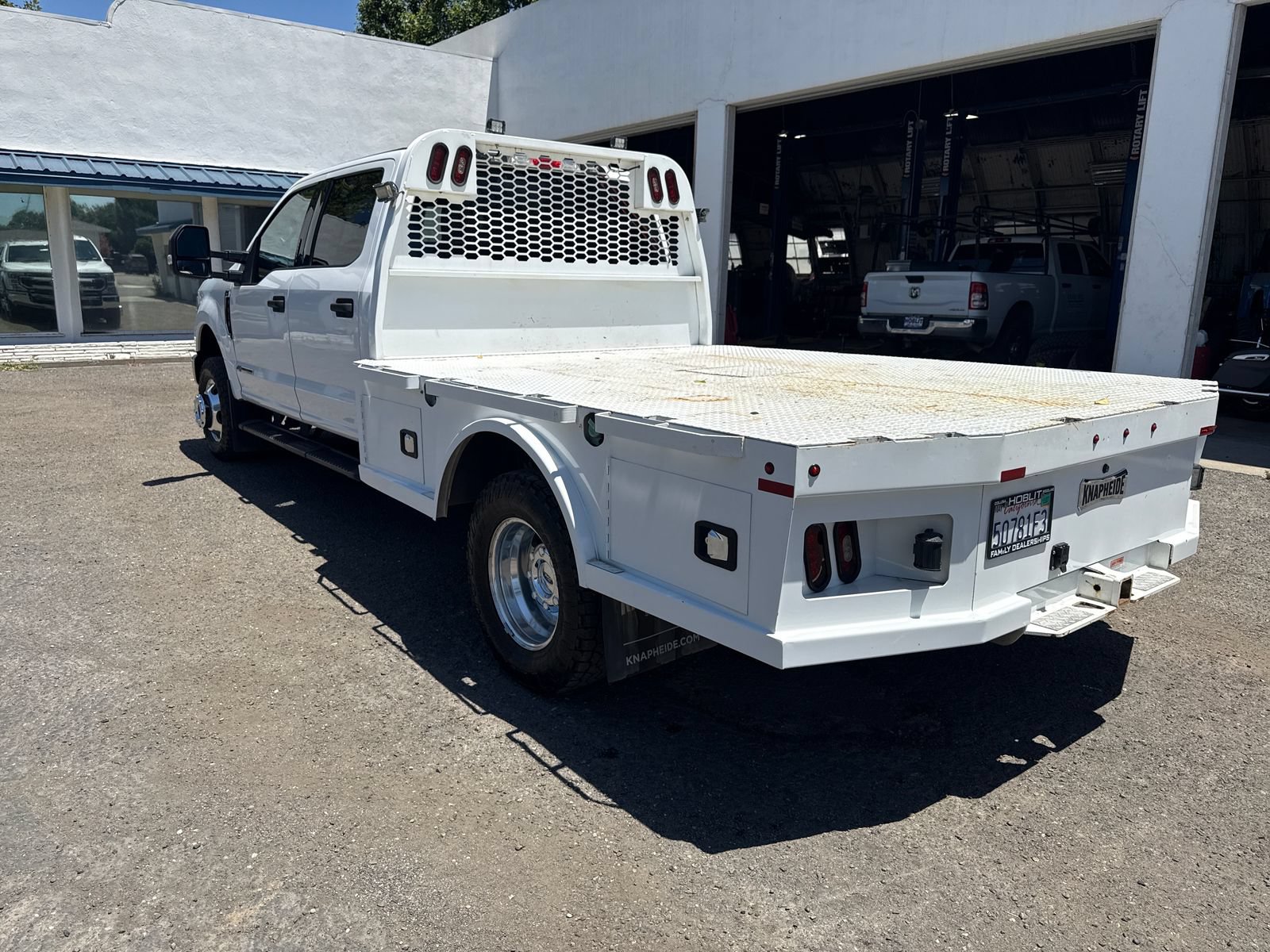 Used 2021 Ford F350 XLT w/ XLT Value Package AWD/4WD image 3