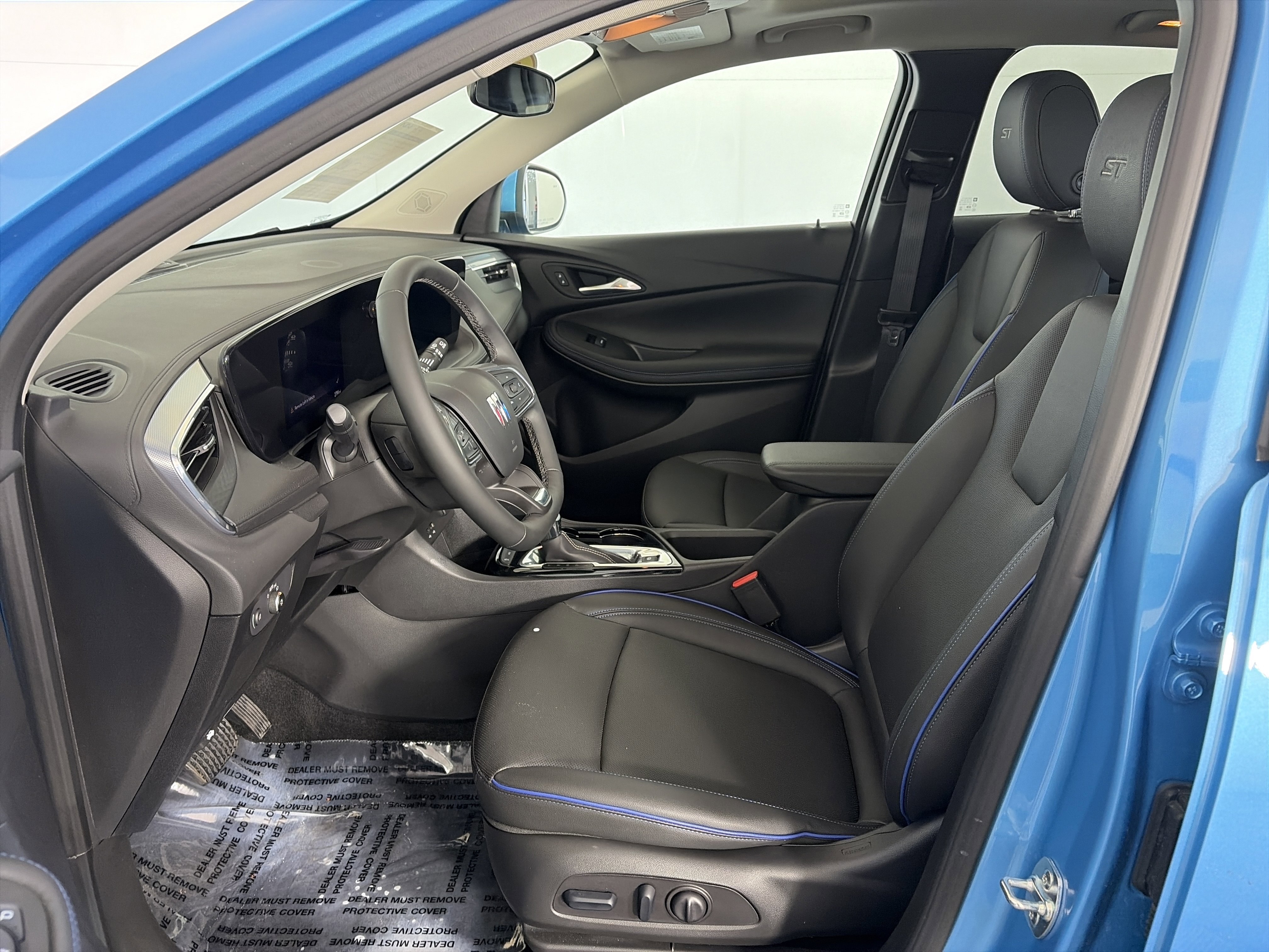 Used 2026 Buick Encore GX Sport Touring w/ Comfort Package image 6