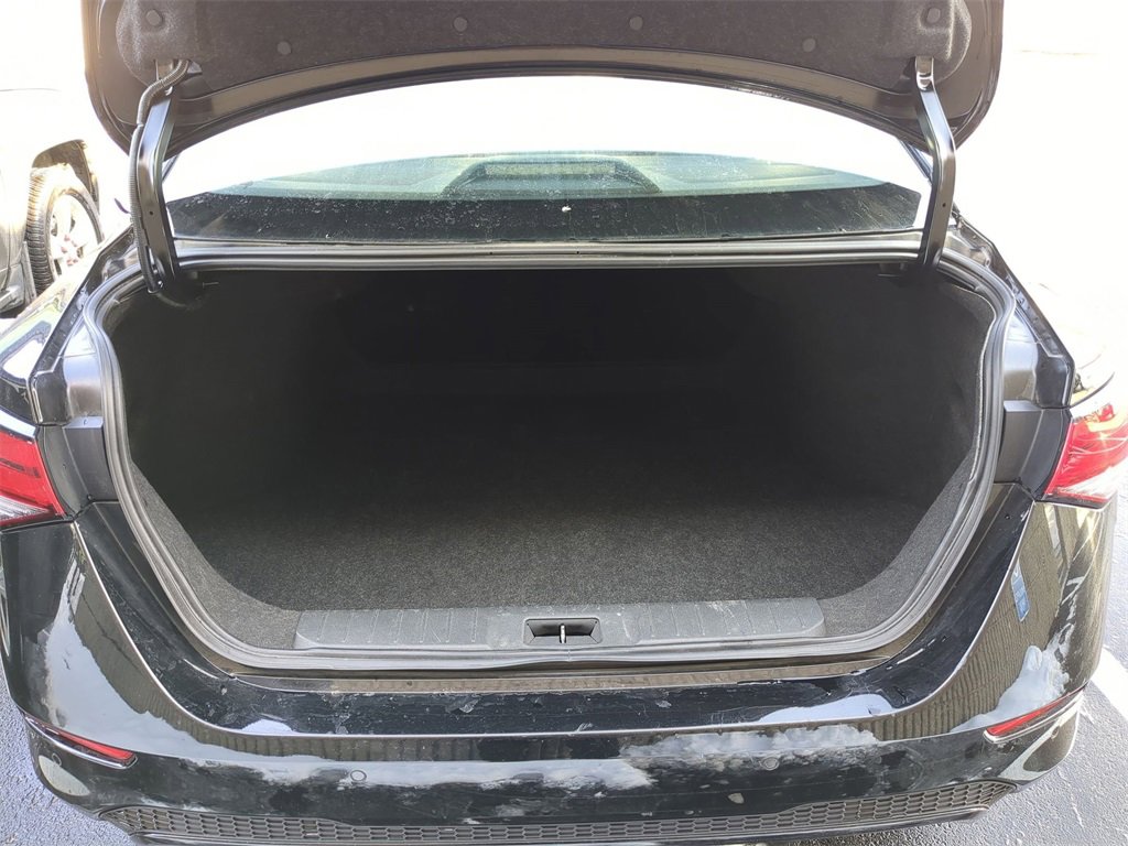 Used 2024 Nissan Sentra SV image 28