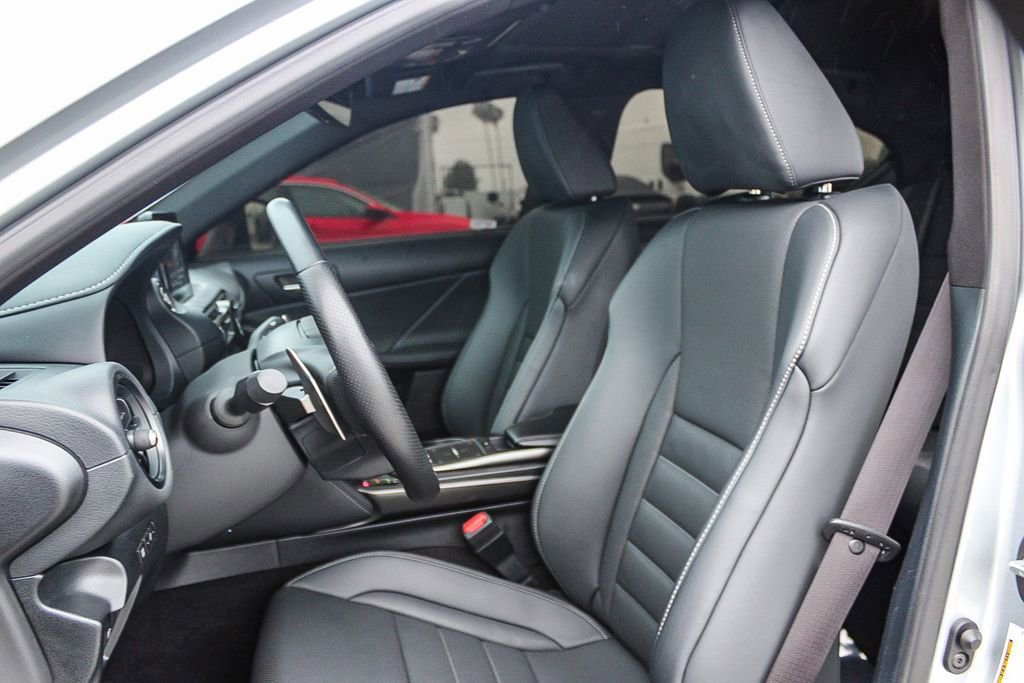 Used 2024 Lexus IS 350 F Sport RWD image 18