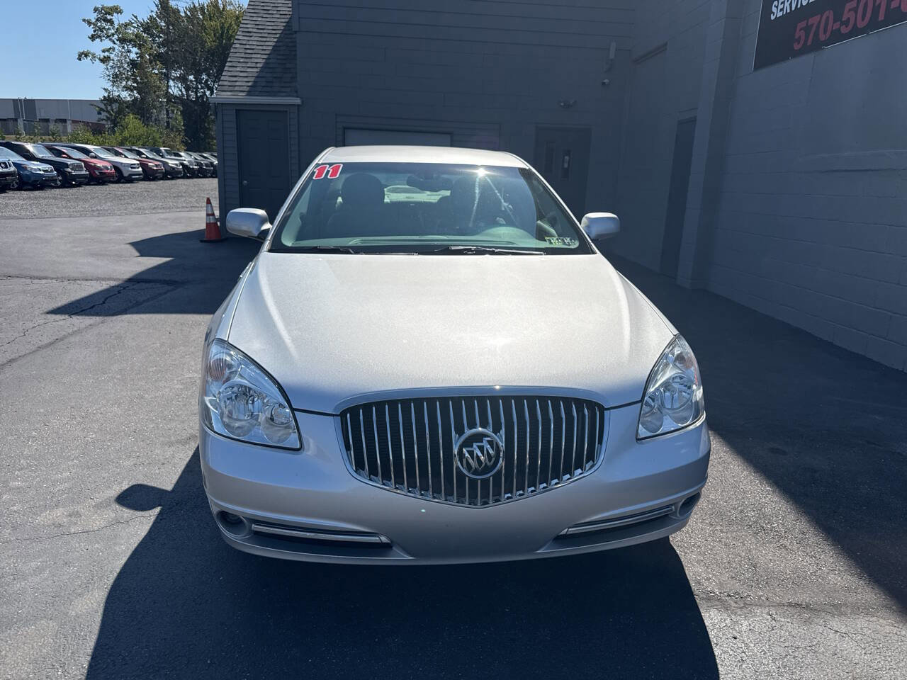 Used 2011 Buick Lucerne CXL FWD image 2