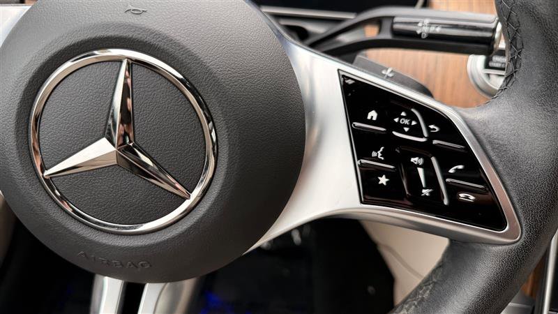 Used 2024 Mercedes-Benz C 300 Sedan image 22