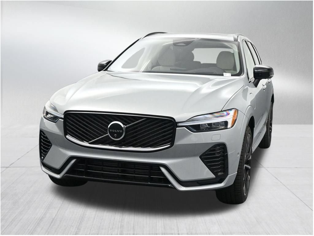 New 2026 Volvo XC60 T8 Ultra w/ Protection Package Premier AWD/4WD image 8