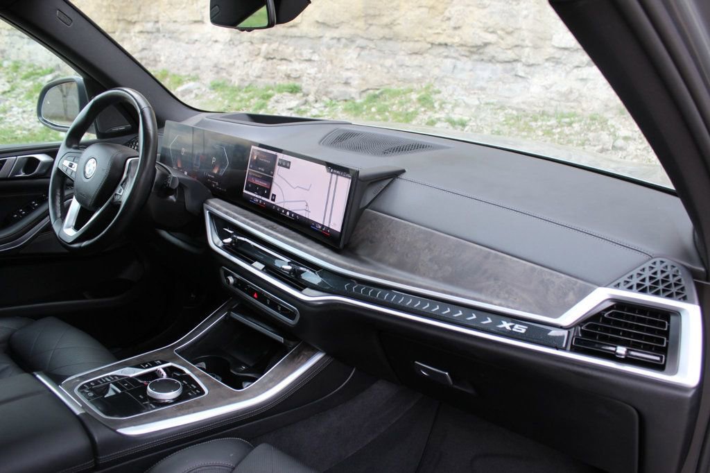 Used 2025 BMW X5 xDrive40i image 21