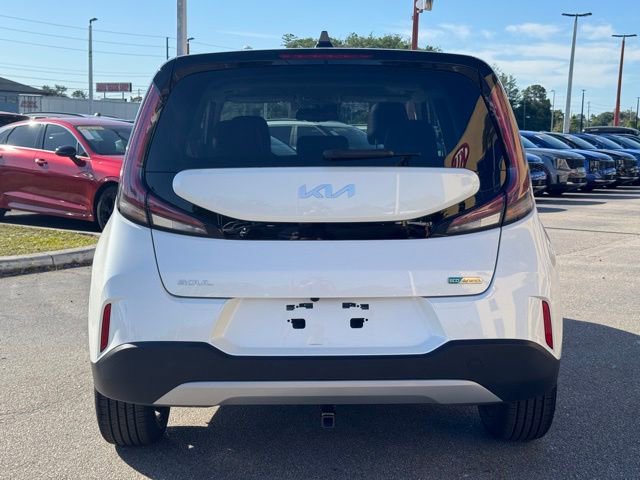 Certified 2023 Kia Soul EX FWD image 5