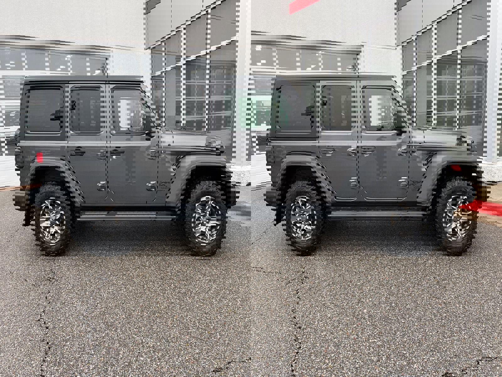 Used 2021 Jeep Wrangler Unlimited Sport image 27