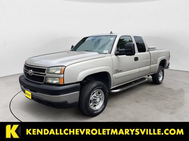 Used 2006 Chevrolet Silverado 2500 LT w/ Heavy-Duty Power Package