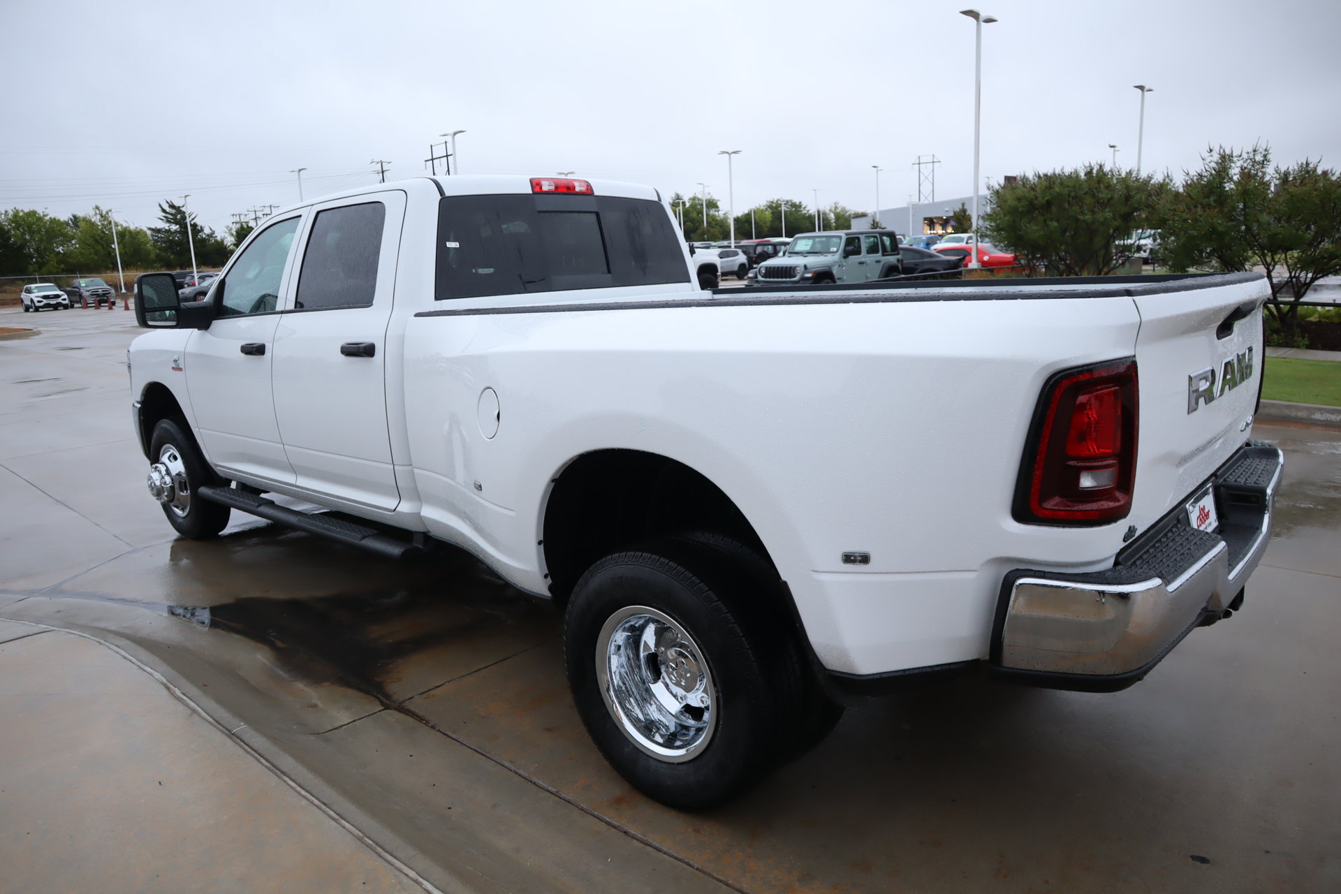 New 2027 RAM 3500 Tradesman AWD/4WD image 23