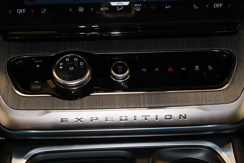 New 2025 Ford Expedition Max Platinum w/ Platinum Ultimate Package image 29