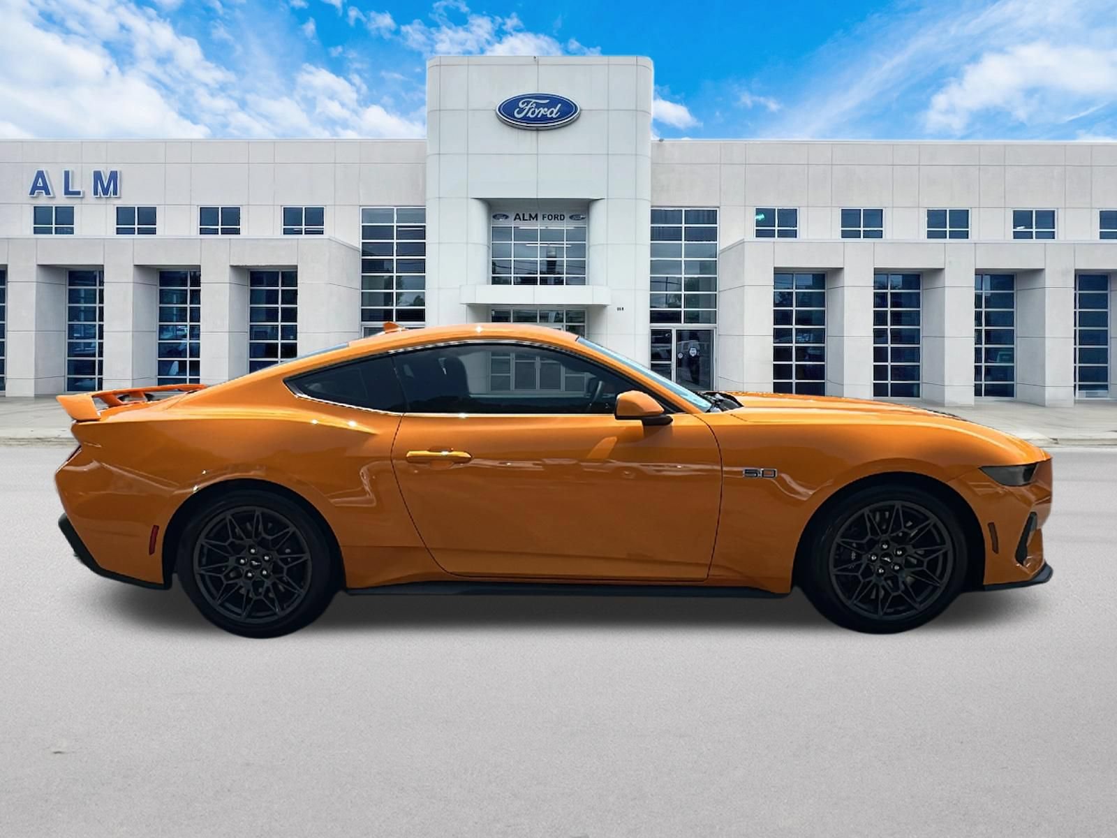 New 2026 Ford Mustang GT w/ GT Performance Package RWD image 5