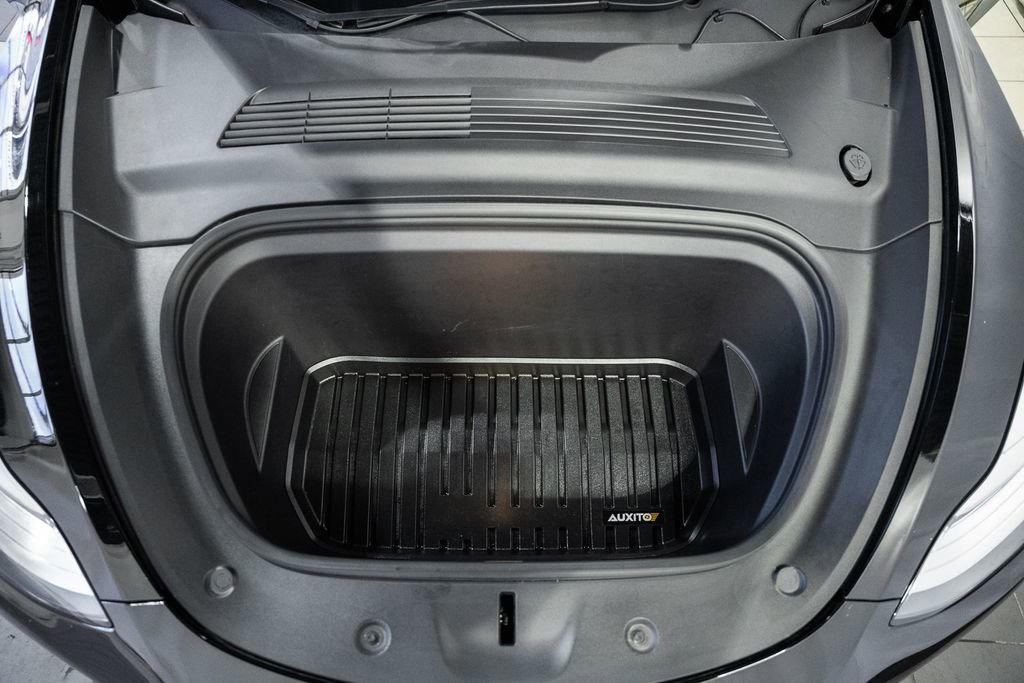 Used 2020 Tesla Model Y Performance image 26